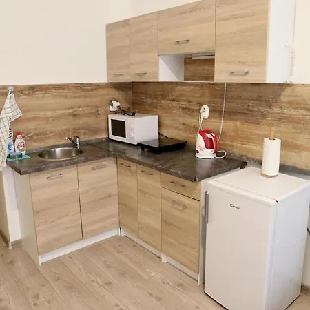 Apartman Lana Lo *